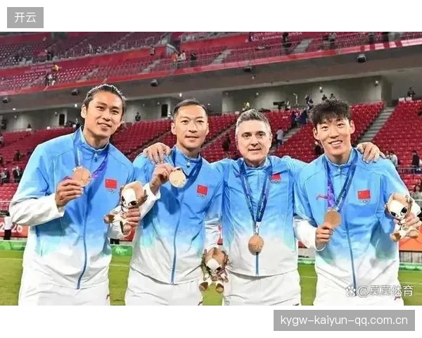强势夺冠！张玉宁亚运摘铜，茹子楠携冠军归队——国安“三线连轴魔鬼赛程”开启！